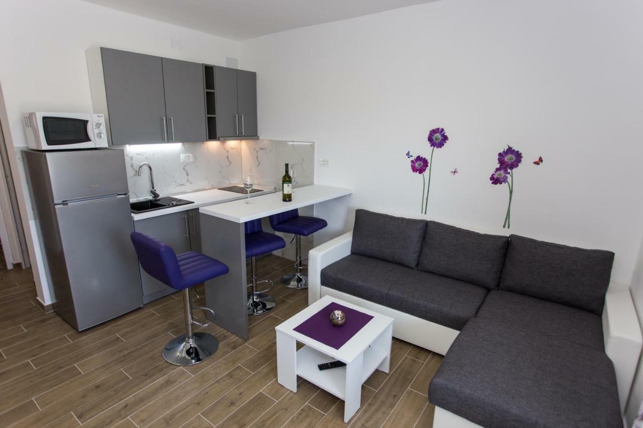 Apartmani Marta Mlini Zewnętrze zdjęcie